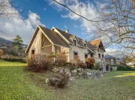 #HP La maison des Lilas Large family house sleeps 12 garden