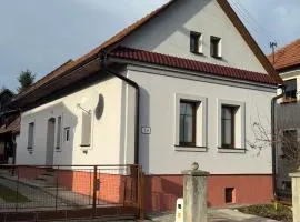 Chalupa DEMÄNOVÁ