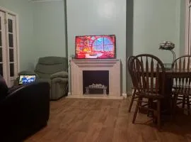 JXB HOMES - Lovely and spacious rooms