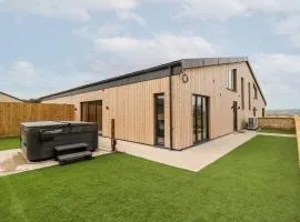 Bears Court Barn 3