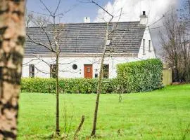 Season cottages by Escape Ordinary