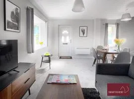 Wokingham - 2 Bedroom House - With Parking