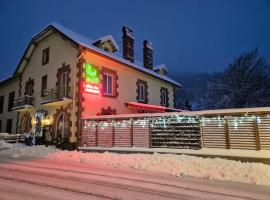 Basse-sur-le-Rupt에 위치한 호텔 Hotel Restaurant Du Haut Du Roc