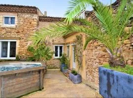 Maison de Village