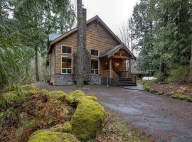 Glacier Springs Cabin 20 An Elegant Country Home, hôtel à Maple Falls