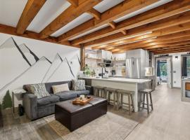 Riverbend Ski Retreat, place to stay in Bethel