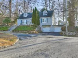 3 Mi to Downtown Spacious White Plains Home
