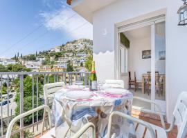 Apartment in Roses near Almadrava Beach, hotel a Montjoys