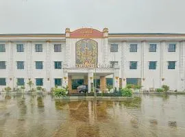 Urbanview Hotel D Calton Sukabumi