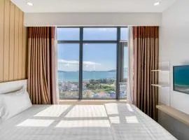 Duc's Nha Trang Oceanus Apartment