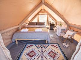 ดารัดวัลเลย์ Darad Valley, pigus vie&scaron;butis mieste Sara Būris