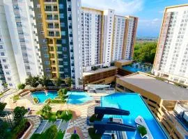 Pool View Suites at Mesahill Nilai by D'KAY HOMES, near USIM KLIA