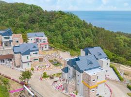 Samcheok Santorini Pension，三陟的飯店