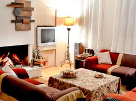 Elegant Stone Mansion in Historic Mystras, hotel v destinaci Mystras