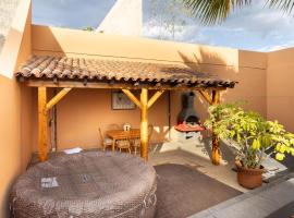 EK Candelaria House Estrelitzia – hotel w mieście Santa Cruz de Tenerife