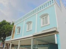 Hostel Griya Fikarda - Female Only