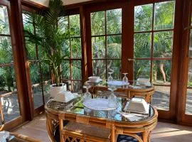 Palm Beach Bed & Breakfast