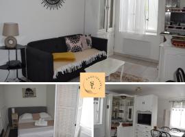 Studio évasion campagnarde avec jardin et parking, proche de Eurexpo et GroupamaStadium, hotel in Saint-Priest