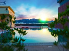 Hotel Headington, khách sạn ở Muscat