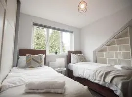 A stunning And Slick Escape