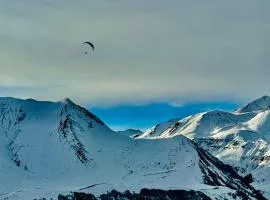 New Gudauri Redco TWINS-Premium Mountain Apartment Close The Gondola lift