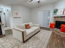 Sleeps 4, Value Retreat - Free Garage Pet Friendly
