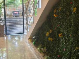 Peppy Tower 1190, hotel de playa en Posadas