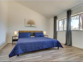 Modern 4-BR near China Lake, hotel in Ridgecrest