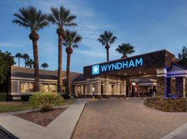 Wyndham Tucson Airport Hotel & Conference Center, hotel poblíž Mezinárodní letiště Tucson - TUS, 