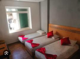 Hotel Astoria Tanger, hotell sihtkohas Tanger lennujaama Tangier Ibn Battouta lennujaam - TNG lähedal