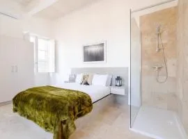 Rare Suite in Valletta's Heart! Sea View and WiFi