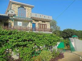 Champions Bungalow, quarto em acomodação popular em Rāmnagar