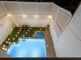 Stunning Private Pool 4 Bedroom House - Damac Hills 2 Dubai Land