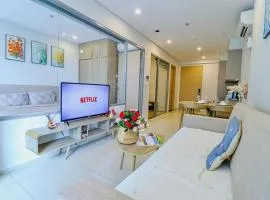 Mây's Home - The SÓNG Vung Tau, Rooftop Pool and BEACH-in-STEPS、ブンタウのコンドミニアム