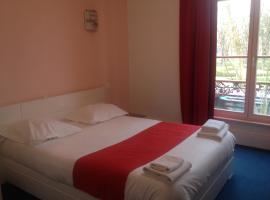 Hotel Couleurs Sud Centre-ville Gare Charleville-Mézières, hotel adaptado en Charleville-Mézières