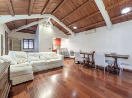 Domus Colosseum, detached house just few steps from the Colosseum, brunarica v Rimu