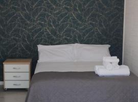 Camera con Bagno ingresso autonomo, hotel in Taranto