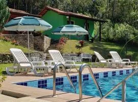 Pousada Beija Flor-Lumiar - Piscinas e Café