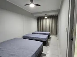 Apê mobiliado, para 4 pessoas, ótima localização