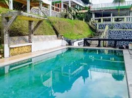 Villa Kampus Near Taman Safari Cisarua Puncak RedPartner