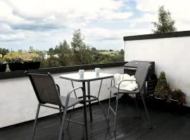 3 Bedroom Family Home with Sea and Mountain View