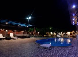 คลิ๊กรีสอร์ท (Click Resort) โรงแรมในBan Ko Yai Chim (1)