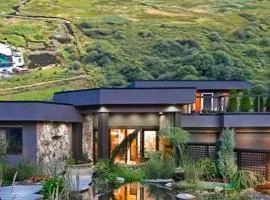 Inn the Estuary