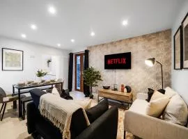 Trendy 2 Bed in Maida Vale with Private Garden