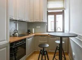Charming Classic Apartment in City Center