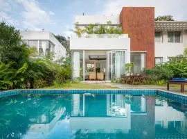 La Zamora, 3BHK Villas near Vagator & Anjuna Beach, North Goa with Private Pool, Garden, Terrace & Security