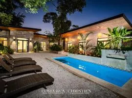 Steps to the Main Surf Break - 6 Bedroom Villa