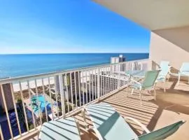 Autumn Retreat - Gulf Views - Steps to Surf