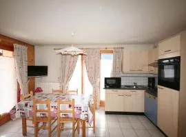 Appartement 3 pièces avec parking et WIFI, proche télécabine à Châtel - FR-1-676-128