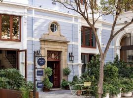 Labotessa Luxury Boutique Hotel, five-star hotel in Cape Town